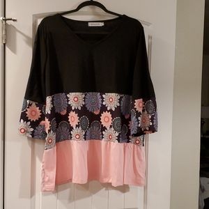 NWT MISSLOOK BLOUSE